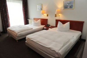 RAMADA Hotel Frankfurt-Oder Wellnesshotel
RAMADA Hotel Frankfurt-Oder Hotelzimmer
RAMADA Hotel Frankfurt-Oder Hotelzimmer
RAMADA Hotel Frankfurt-Oder Sauna
RAMADA Hotel Frankfurt-Oder Ruhelounge