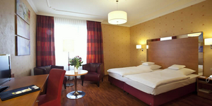 Hotel Bayerischer Hof Bayreuth Ansicht
Hotel Bayerischer Hof Bayreuth Restaurant
Hotel Bayerischer Hof Bayreuth Hotelzimmer
Hotel Bayerischer Hof Bayreuth Hotelzimmer
Hotel Bayerischer Hof Bayreuth Schwimmbad