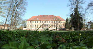 Schlosshotel Ruehstaedt Wellnesshotel Prignitz
Schlosshotel Ruehstaedt
Schlosshotel Ruehstaedt Fruehstueck
Schlosshotel Ruehstaedt Hotelzimmer
Schlosshotel Ruehstaedt Ansicht