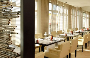 Wellnesshotel NH Nürnberg City
NH Nürnberg City Hotelzimmer
NH Nürnberg City Saunabereich
NH Nürnberg City Restaurant nhube
NH Nürnberg City