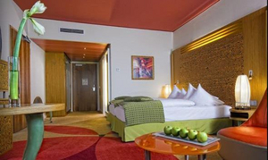 Wellnesshotel Rostock Radisson Blu Hotel
Radisson Blu Hotel OSTeRIA Restaurant Rostock
Radisson Blu Hotel Hotelzimmer Rostock
Radisson Blu Hotel Dachterrasse Rostock
Radisson Blu Hotel Hotelansicht Rostock